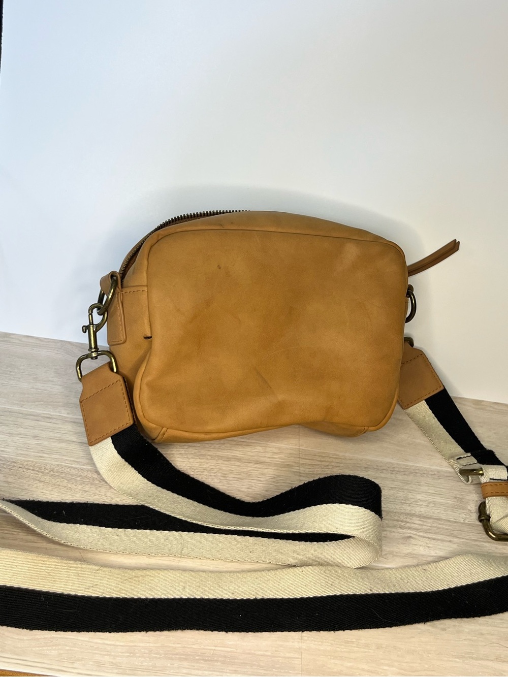 Universal Thread Tan Leather Crossbody with Black & Cream Graphic Strap